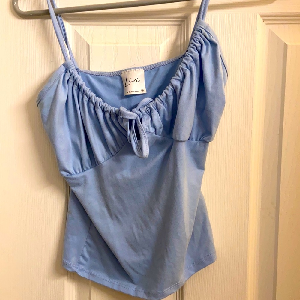 M blue tank top